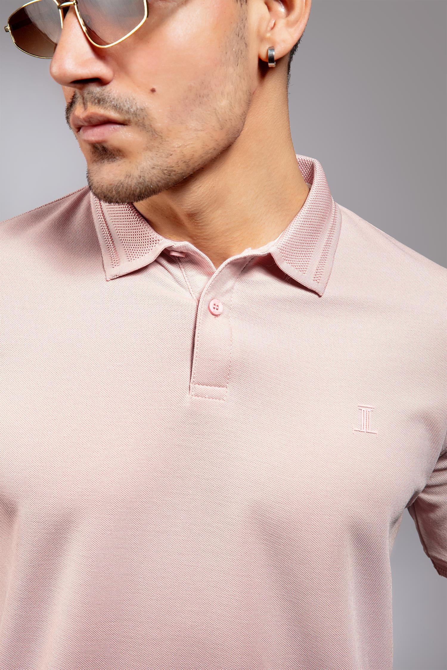 Mens summer polo shirt in light pink colour with matching tipped collar and half sleeves by JULKE.