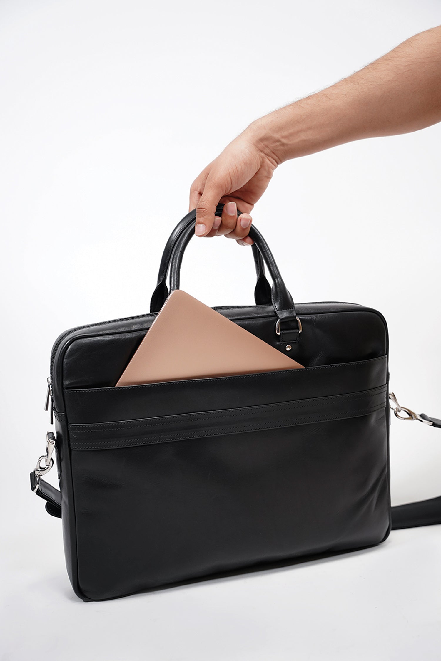 Mens original leather classic laptop bag in black colour with shoulder strap by JULKE