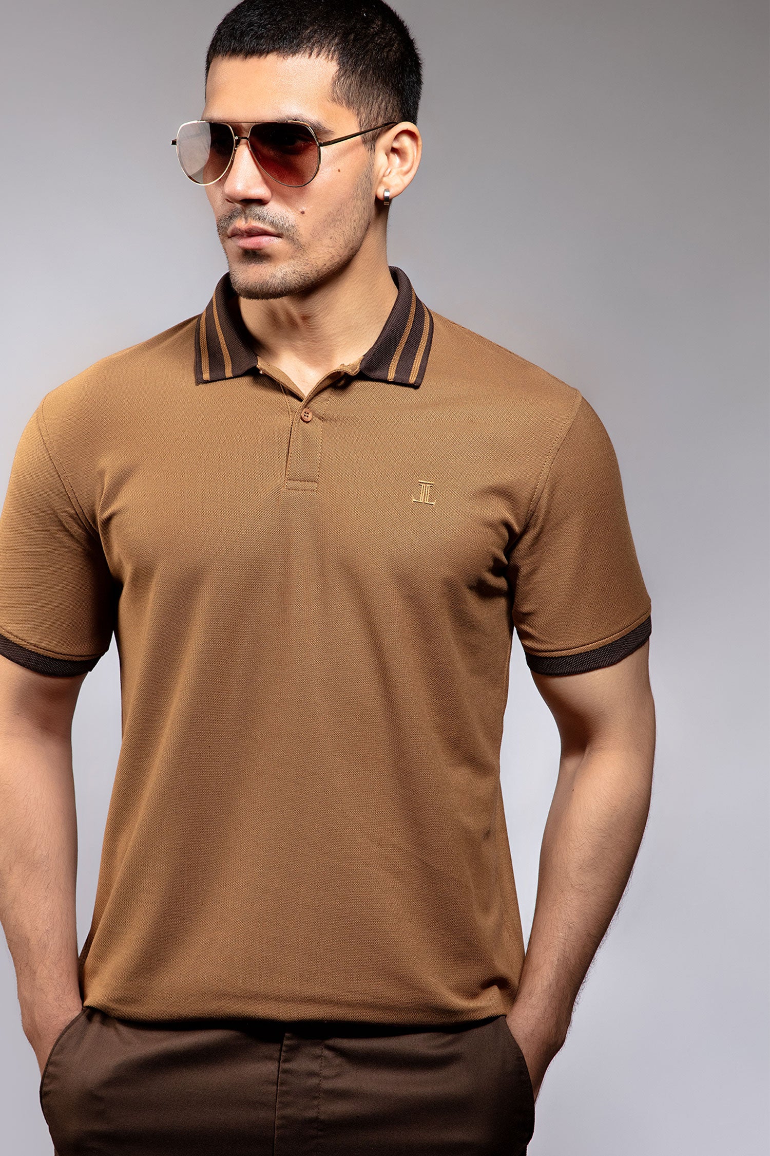 Mens summer polo shirt in brown colour with striped tipped collar and half sleeves by JULKE.