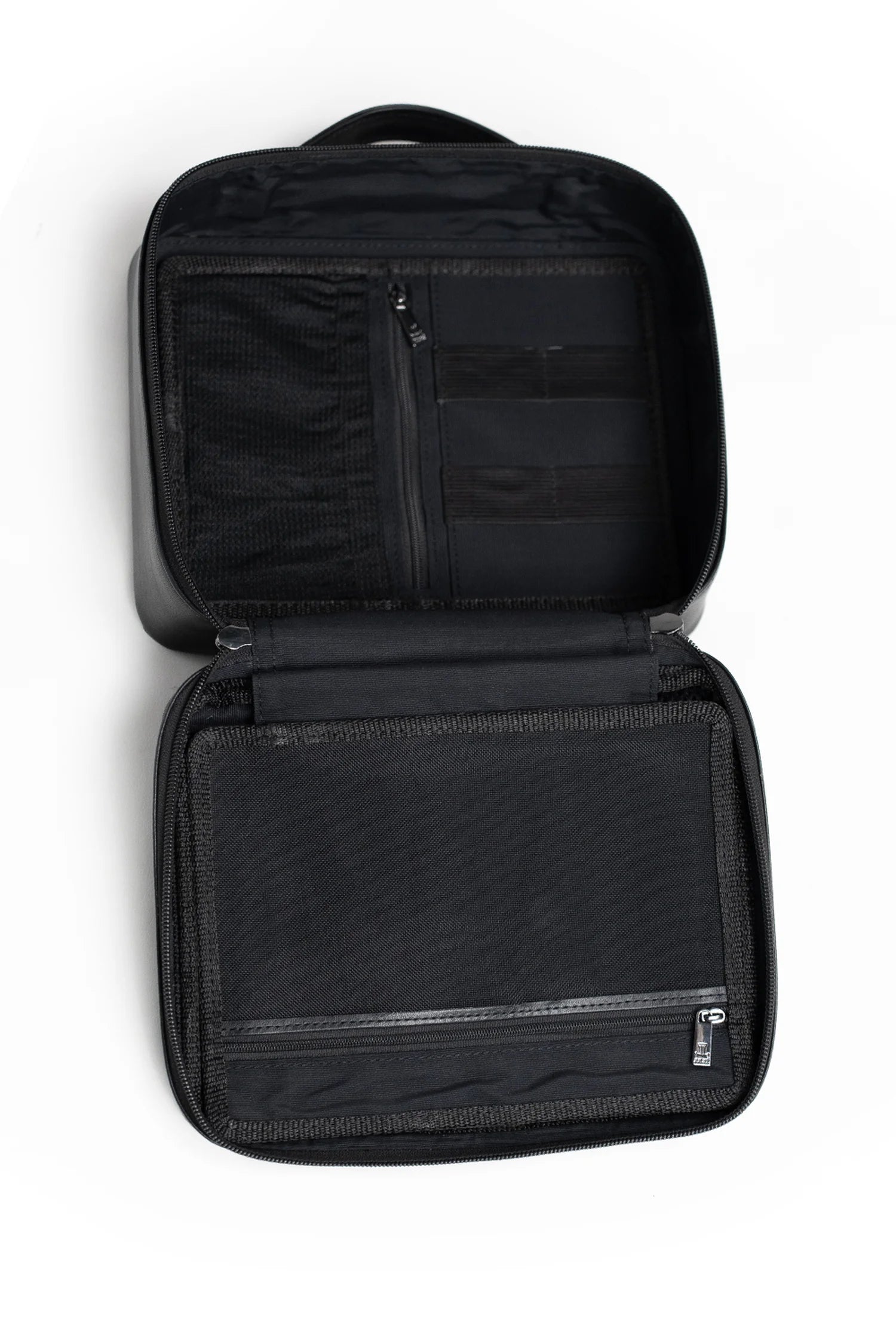 Zalver - Travel Accessories | Julké