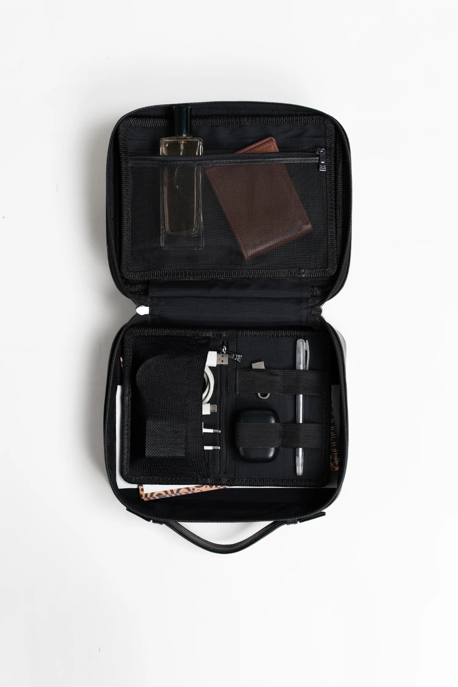 Zalver - Travel Accessories | Julké