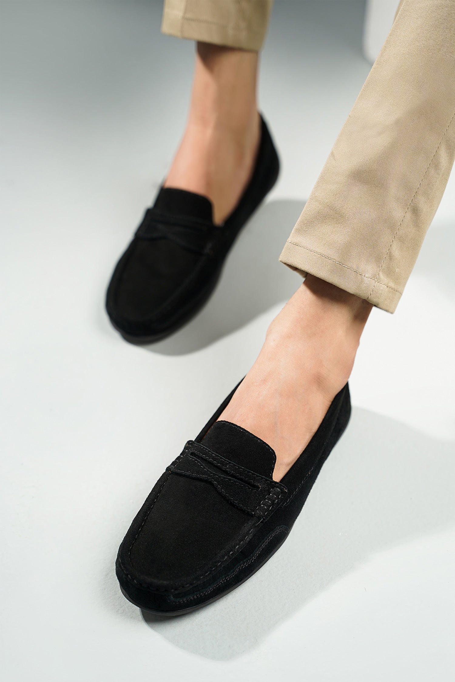 Mens original leather moccasins in black colour by JULKE