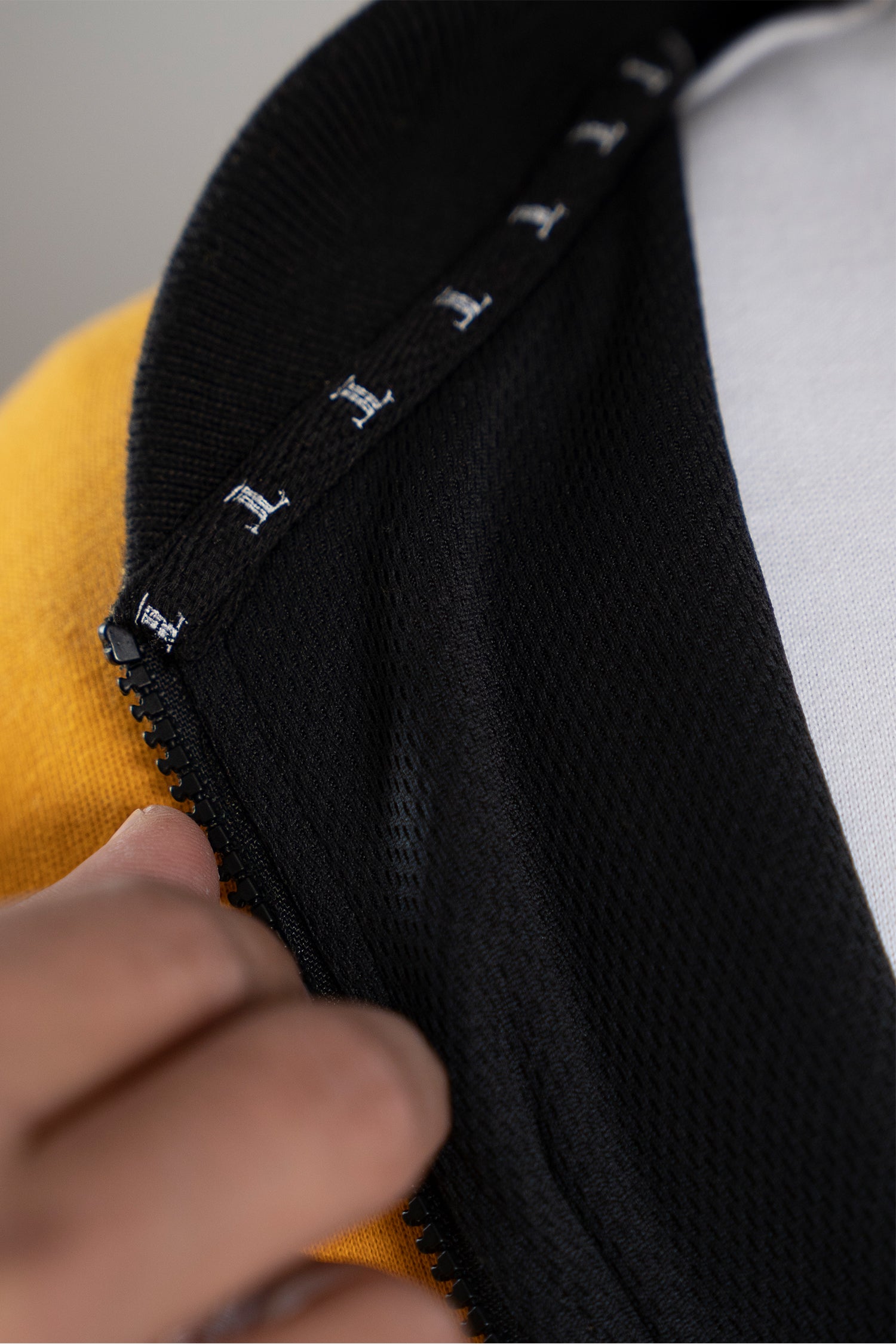 Mens winter fleece jacket in yellow colour by JULKE