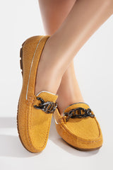 Women leather moccasins in yellow colour with texture, metal chain and logo by  JULKE