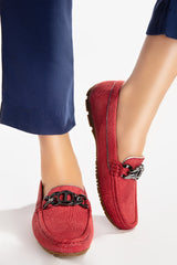 Women leather moccasins in dark pink colour with texture, metal chain and logo by  JULKE