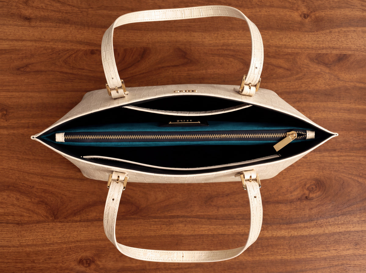 The Mire Tote