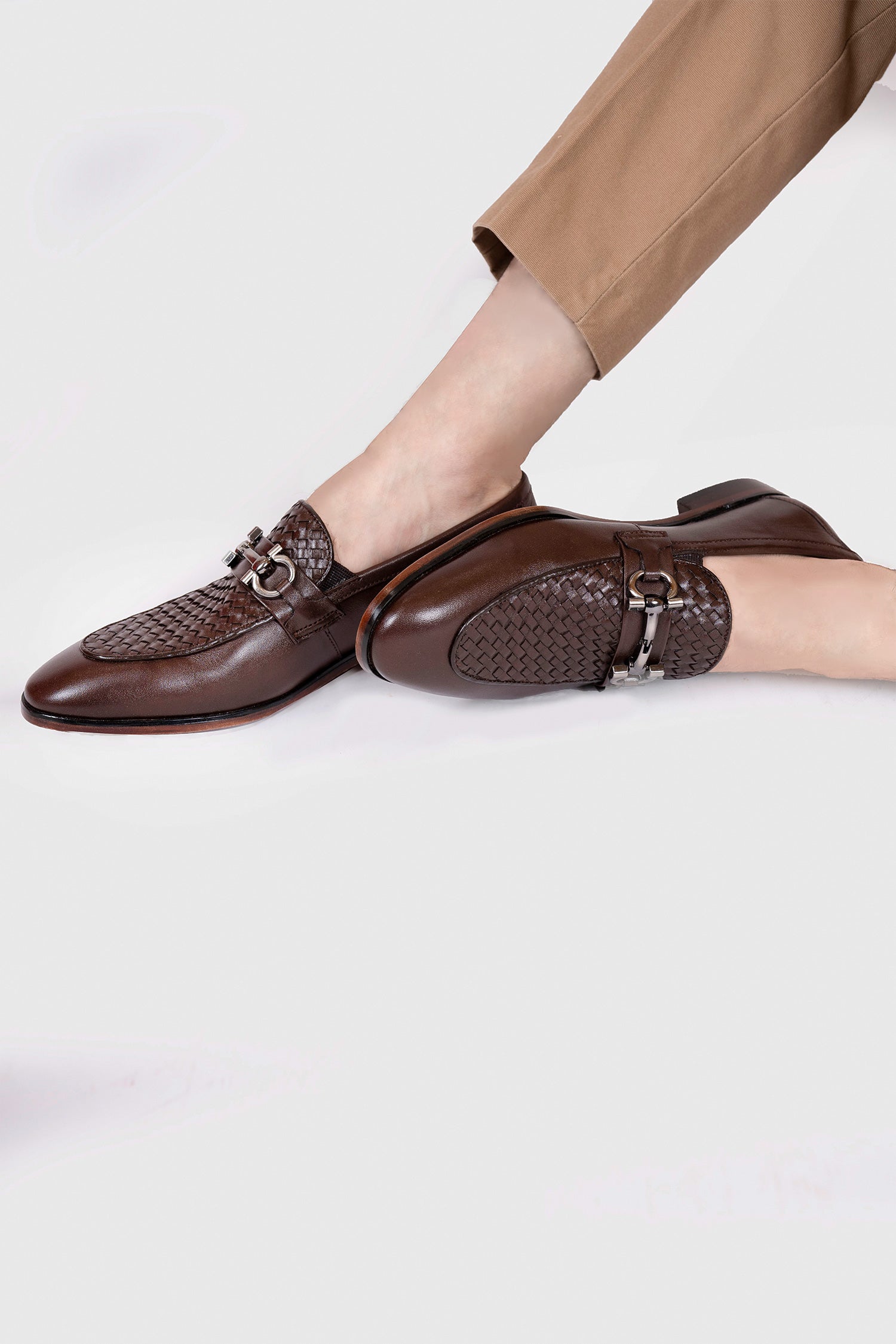 Mens original leather shoes in dark brown colour with weaving and silver buckle by JULKE