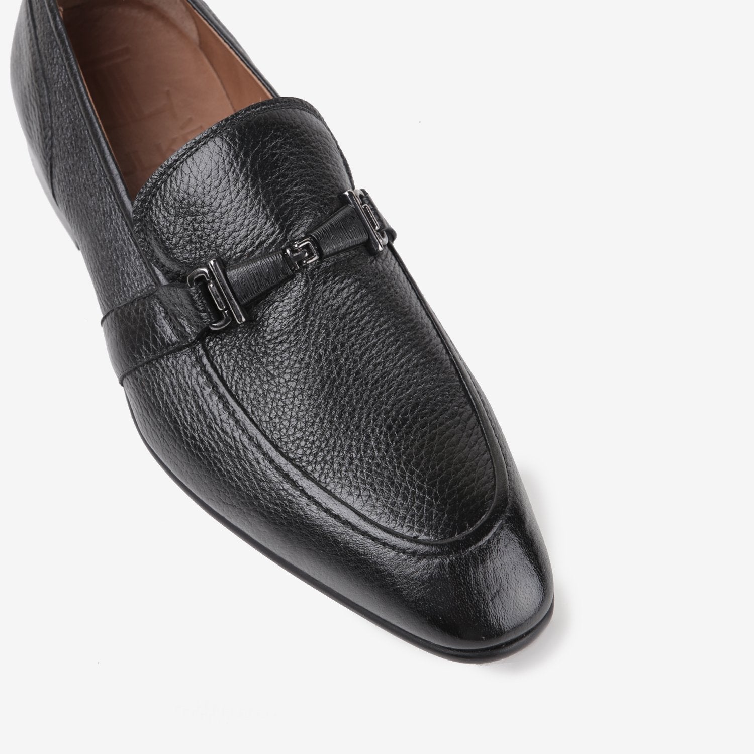 Mens original deerskin leather shoes in black colour with silver buckle by JULKE. 